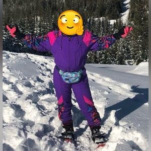 Retro women’s snow suit with gloves, Fanny pack and head gear